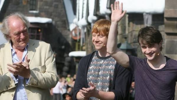 'Harry Potter' veterans mourn co-star Michael Gambon