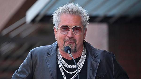 "It really changed the whole thing": Guy Fieri talks 30-pound weight loss